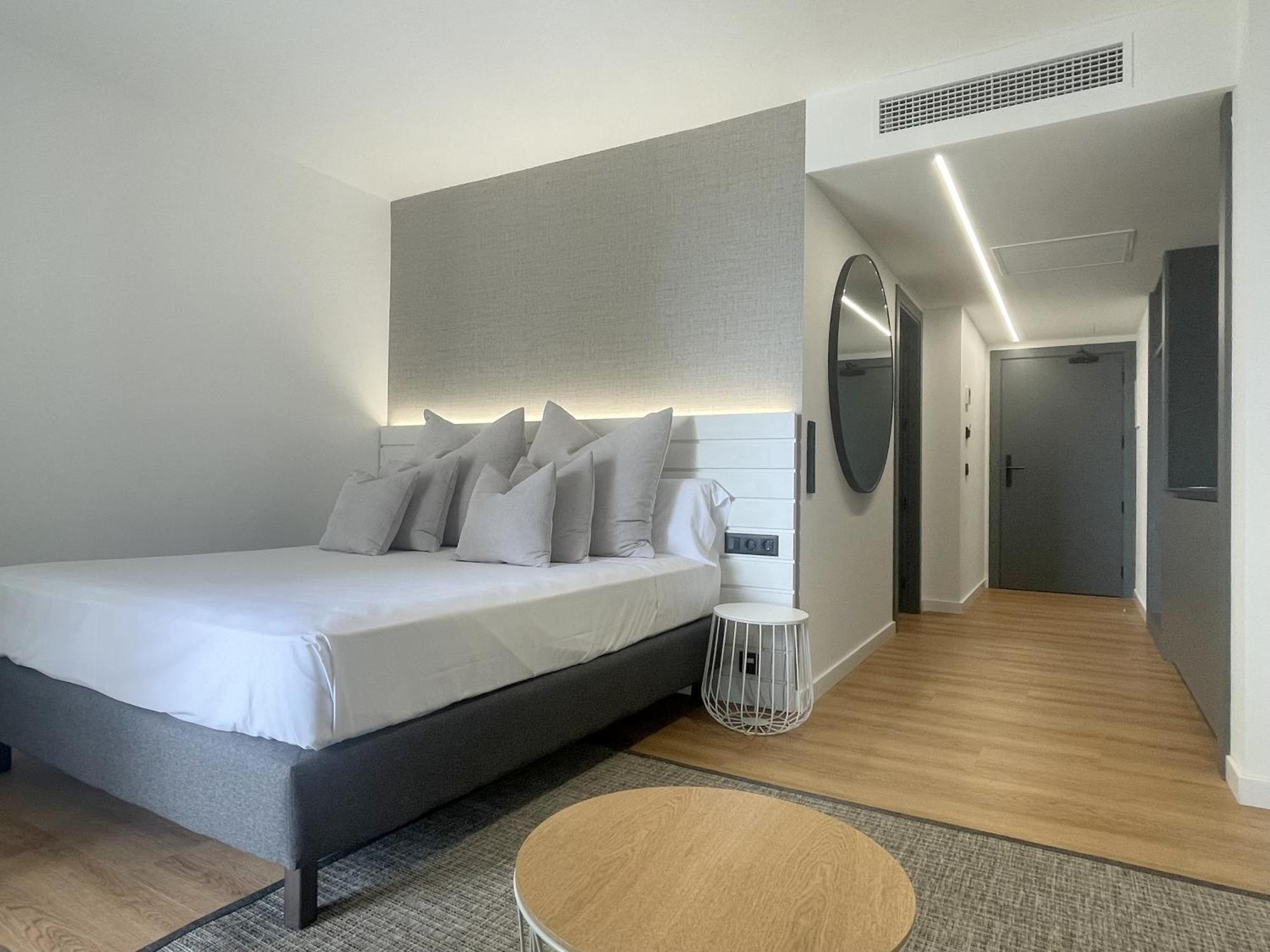 Rentalmar Suites Salou Families Only Szoba fotó